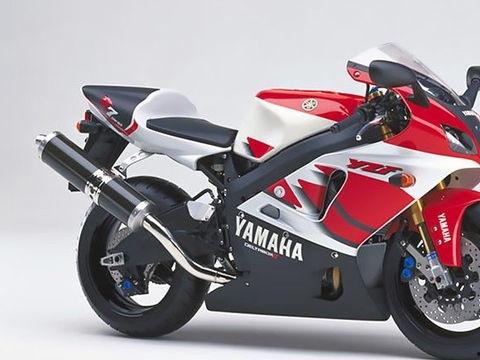 国产雅马哈r3飙车视频